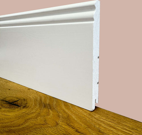 100ml-di-Battiscopa-PREMIUM-in-legno-MASSELLO-mod.DUCALE-144x15-laccato-bianco-liscio