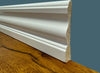 100ml-di-Mostrina-e-Battiscopa-PREMIUM-in-legno-MASSELLO-mod.-VITTORIANO-91x15-laccato-bianco-liscio-(prezzo-al-metro)