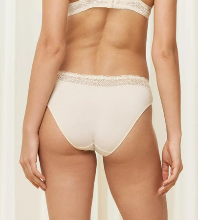 Triumph 2 Slip da donna Feel of Modal Tai 10214906 S19 - Passarelli Biancheria