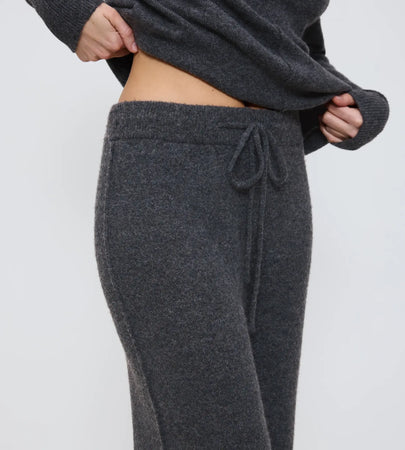 Triumph Amourette Cozy Trousers + Top 2507S88