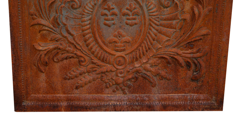 Biscottini Piastra da camino fusione di ghisa realizzata decorata rilievo, Offerta