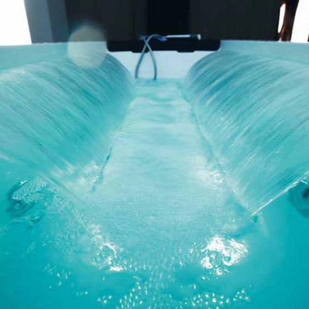 Vasca da Bagno Idromassaggio Rettangolare Vittoria con cascata