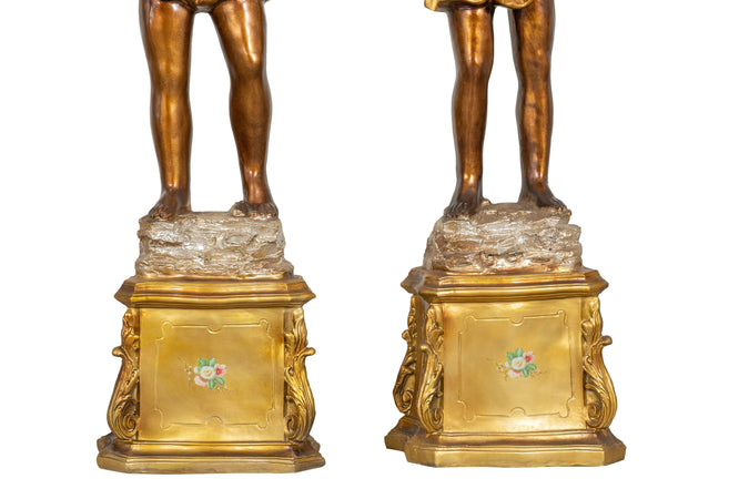 Biscottini Coppia di mori con luci dipinti a mano lampadario dimensioni larghezza Offerta