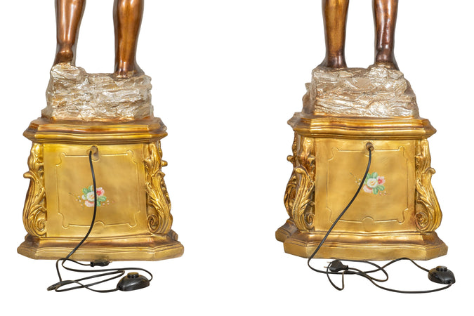 Biscottini Coppia di mori con luci dipinti a mano lampadario dimensioni larghezza Offerta