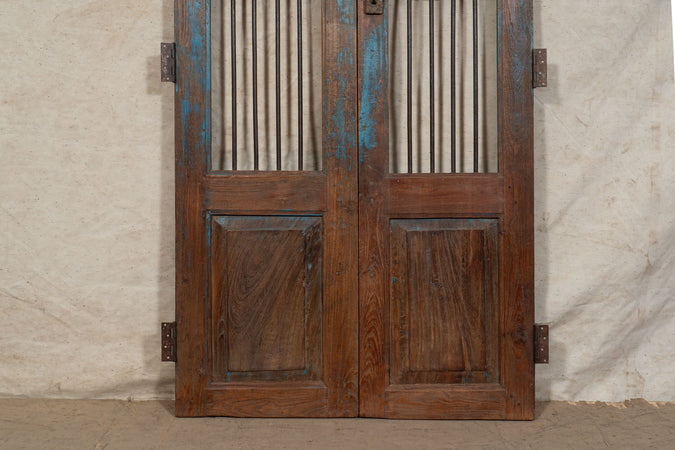 Biscottini Porta portone in legno massello e ferro da interno o da esterno vecchia e antica medievale scorrevole