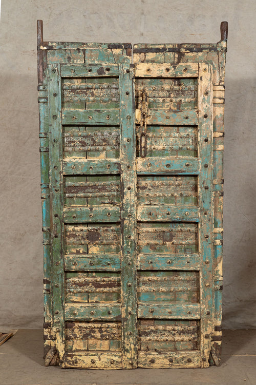 Biscottini Porta portone in legno massello e ferro da interno o da esterno vecchia e antica medievale scorrevole