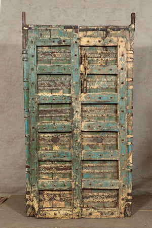 Biscottini Porta portone in legno massello e ferro da interno o da esterno vecchia e antica medievale scorrevole