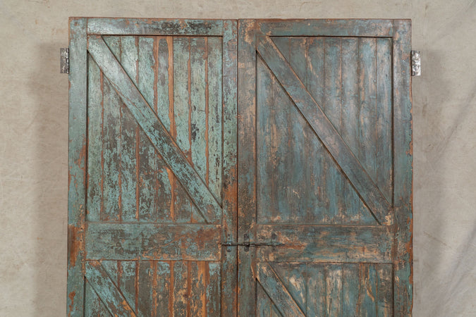 Biscottini Porta portone in legno massello e ferro da interno o da esterno vecchia e antica medievale scorrevole