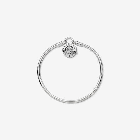 Pandora Bracciale Moments con maglia snake e chiusura a lucchetto con pavé