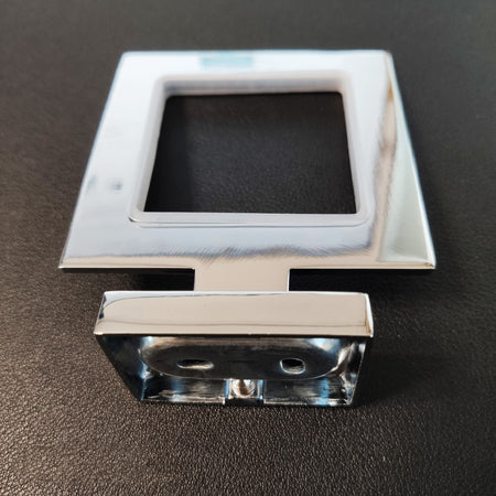 Portasapone quadrato con piattino in vetro da parete