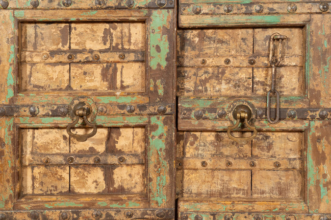 Biscottini Porta portone in legno massello e ferro da interno o da esterno vecchia e antica medievale scorrevole