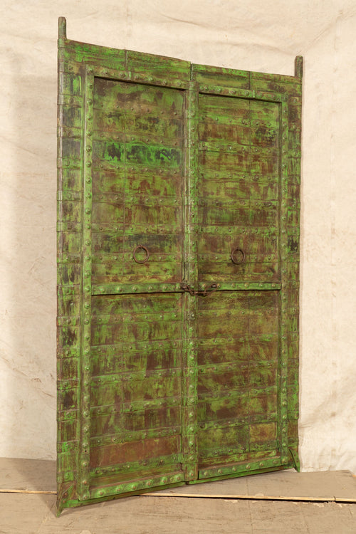 Biscottini Porta portone in legno massello e ferro da interno o da esterno vecchia e antica medievale scorrevole
