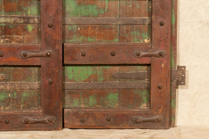 Biscottini Porta portone in legno massello e ferro da interno o da esterno vecchia e antica medievale scorrevole