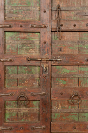 Biscottini Porta portone in legno massello e ferro da interno o da esterno vecchia e antica medievale scorrevole