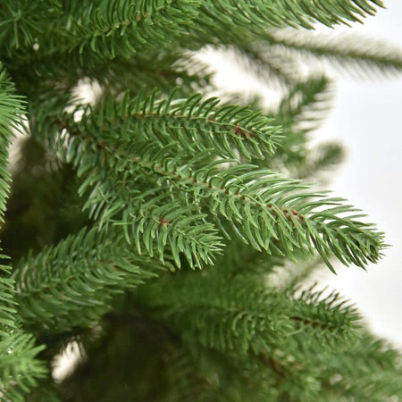 Albero di Natale "Cervino" 100 % in PE Effetto Real Touch di Altissima qualità
