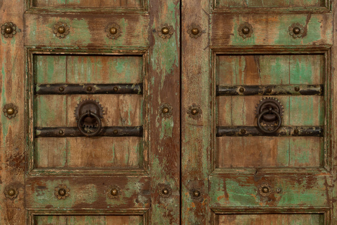 Biscottini Porta portone in legno massello e ferro da interno o da esterno vecchia e antica medievale scorrevole