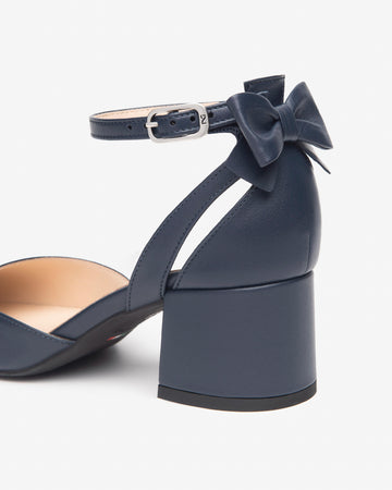 Nero Giardini décolleté in pelle blu con fiocco E512350D200