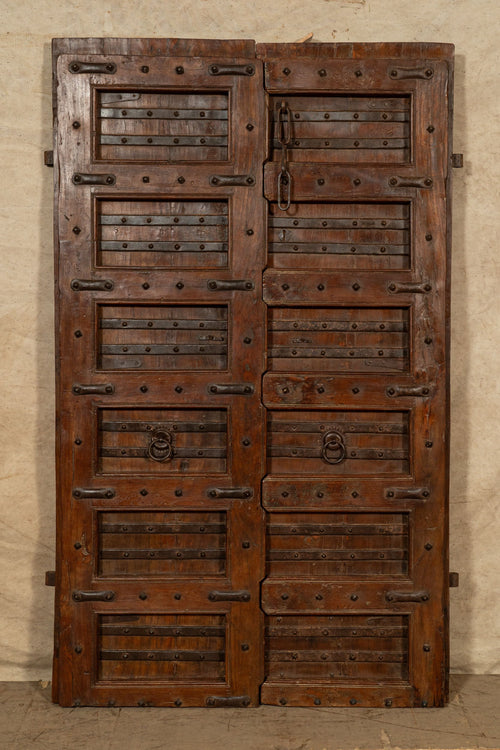 Biscottini Porta portone in legno massello e ferro da interno o da esterno vecchia e antica medievale scorrevole