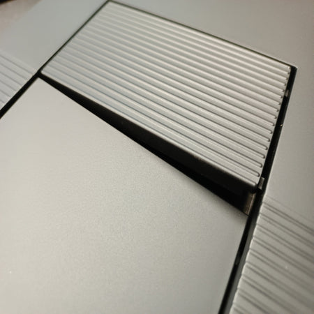 Pulsantiera nera per wc cassetta di scarico Schwab Metis