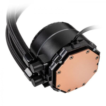 Kolink Umbra Void 360 ARGB e' un dissipatore a liquido con un radiatore da 360mm.