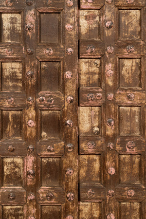 Biscottini Porta portone in legno massello e ferro da interno o da esterno vecchia e antica medievale scorrevole
