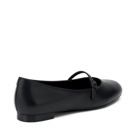 Frau ballerina in pelle nero con cinturino 70P5