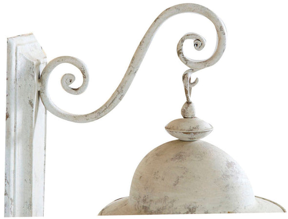 Biscottini Lampada applique a muro elettrificata in ferro battuto finitura bianca anticata L28xPR20xH54,5 cm