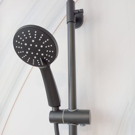 Colonna doccia nera con soffione miscelatore Termostatico Piave Black