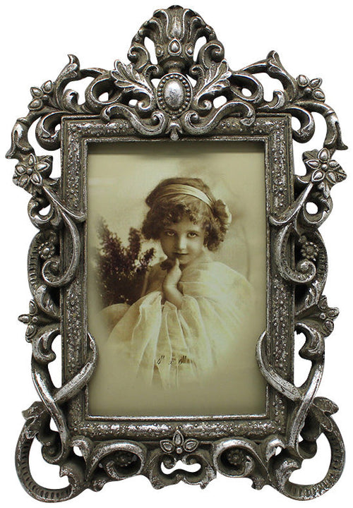 Biscottini Portafoto da appoggio a cuore in resina finitura argento anticata L18xPR2xH27 cm