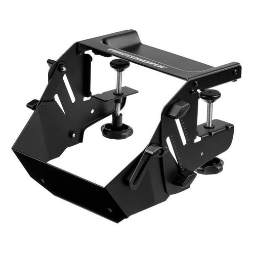 Il SimTask Steering Kit è un supporto per volanti che ti permette di collocare il tuo volante in posizione piana, l'ideale per un'esperienza realistica e coinvolgente nel manovrare veicoli e macchina