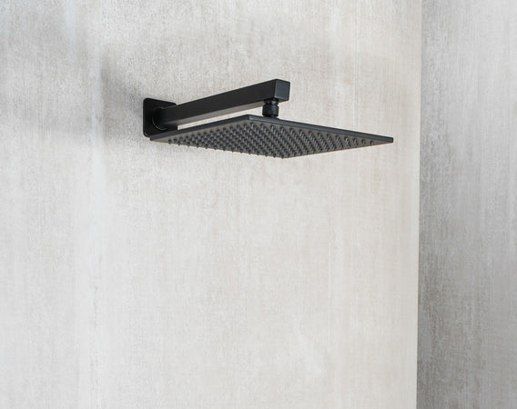 Soffione doccia nero 20x20 opaco con ugelli neri look total black METAFORM