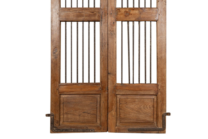 Biscottini Porta portone in legno massello e ferro da interno o da esterno vecchia e antica medievale scorrevole