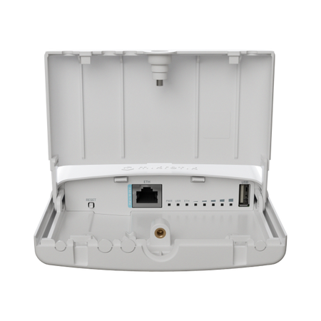 Mikrotik NetBox 5 ax Bianco Supporto Power over Ethernet [PoE] (NetBox 5 ax with with - dual-core ARM IPQ-5010 800 - MHz CPU, 256MB RAM, 1xGigabit LAN, built-in dual chain 5GHz 802.11a/n/ac/ax - Warr