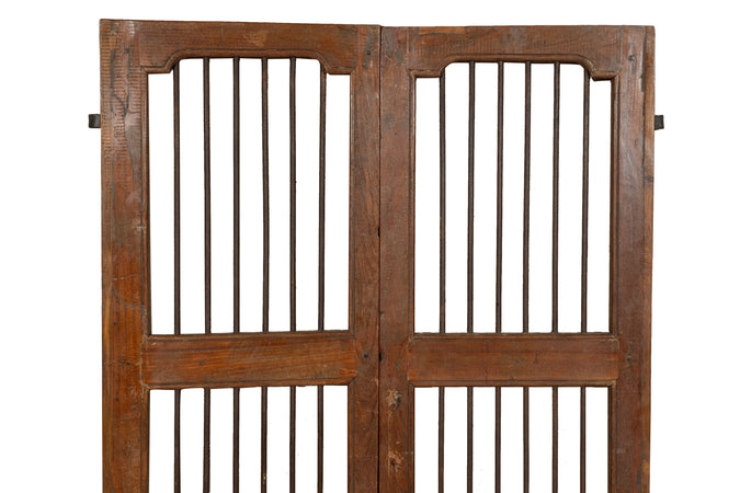 Biscottini Porta portone in legno massello e ferro da interno o da esterno vecchia e antica medievale scorrevole