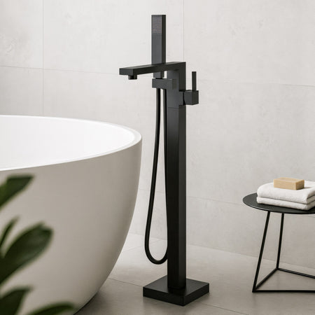 Rubinetto vasca nero a pavimento freestanding quadrata ARPELS