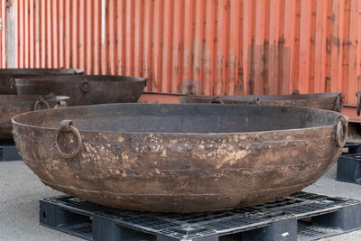 Biscottini VECCHIO CONTENITORE IN FERRO BATTUTO /crogiolo dimensioni diametro Offerta