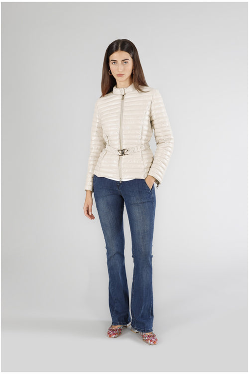 PIUMINO CON CINTURA ELASTICA E FIBBIA LOGATA