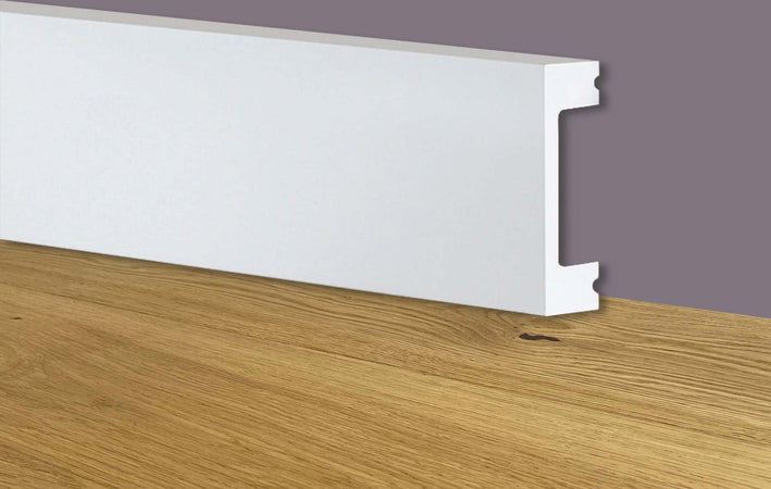 120ml-bancale-di-Battiscopa-SQUADRATO-BIANCO-Passacavo-50x20x2000mm-in-POLIMERI
