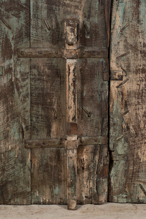 Biscottini Porta portone in legno massello e ferro da interno o da esterno vecchia e antica medievale scorrevole