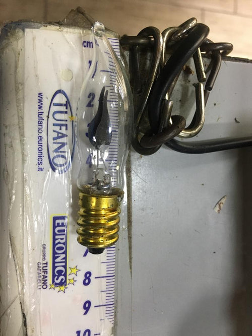 Lampada bombata effetto fuoco E14 media