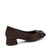 Frau décolleté in suede marrone con fibbia 92A3