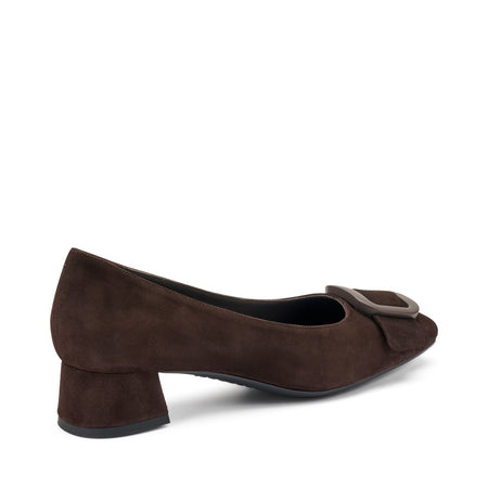 Frau décolleté in suede marrone con fibbia 92A3