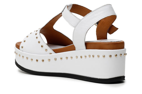 SANDALO ZEPPA A T IN PELLE CON BORCHIE