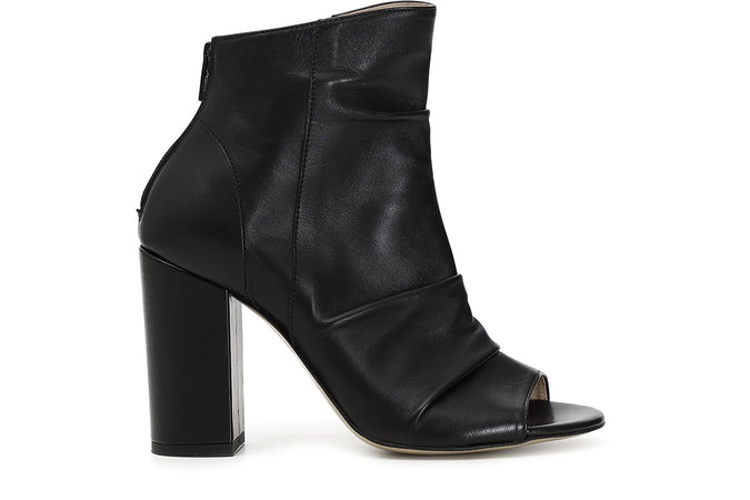 TRONCHETTO SPUNTATO IN PELLE