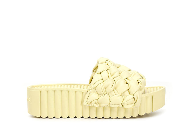 CIABATTA IN SIMILPELLE INTRECCIATA