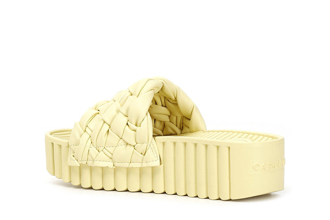 CIABATTA IN SIMILPELLE INTRECCIATA