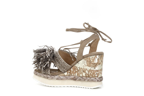 SANDALO FIOCCO RAFFIA LACCIO ALLA SCHIAVA