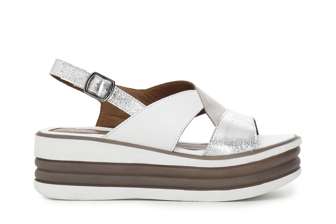 SANDALO ASIMMETRICO IN PELLE SU ZEPPA BICOLORE