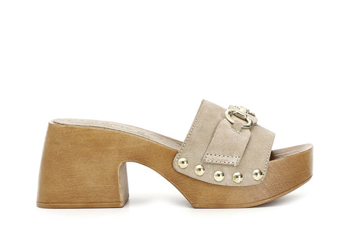 CIABATTA IN PELLE SCAMOSCIATA CON MORSETTO