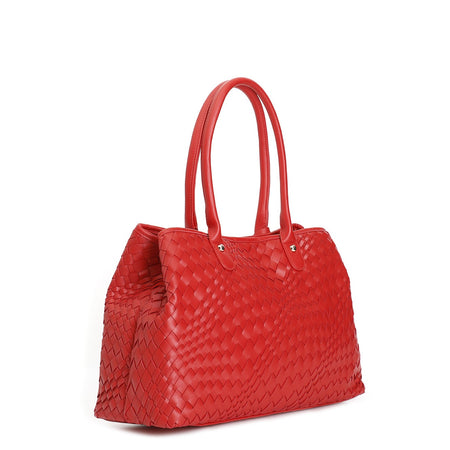 SHOPPING CON INTRECCIO E ACCESSORIO PENDENTE